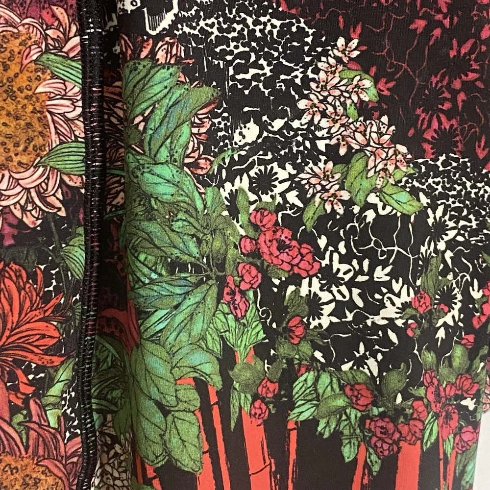 Lululemon Wunder Under Crop Leggings Womens 10 Multicolor Floral Zen Garden Boho